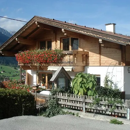 Angelikas Ferienwohnung Apartment Neustift im Stubaital